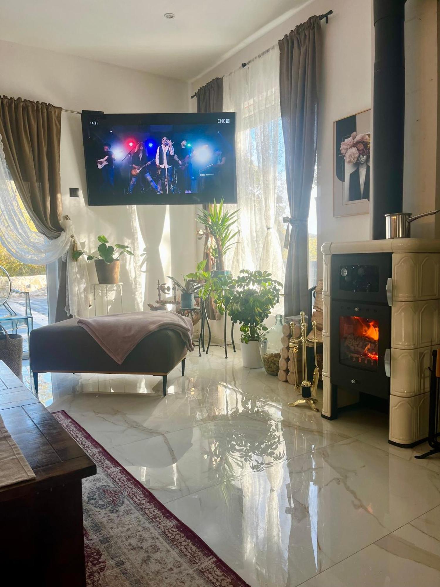 Luxury Villa Andrea Vrzika In Forest Near The Sea Zagvozd Exterior photo