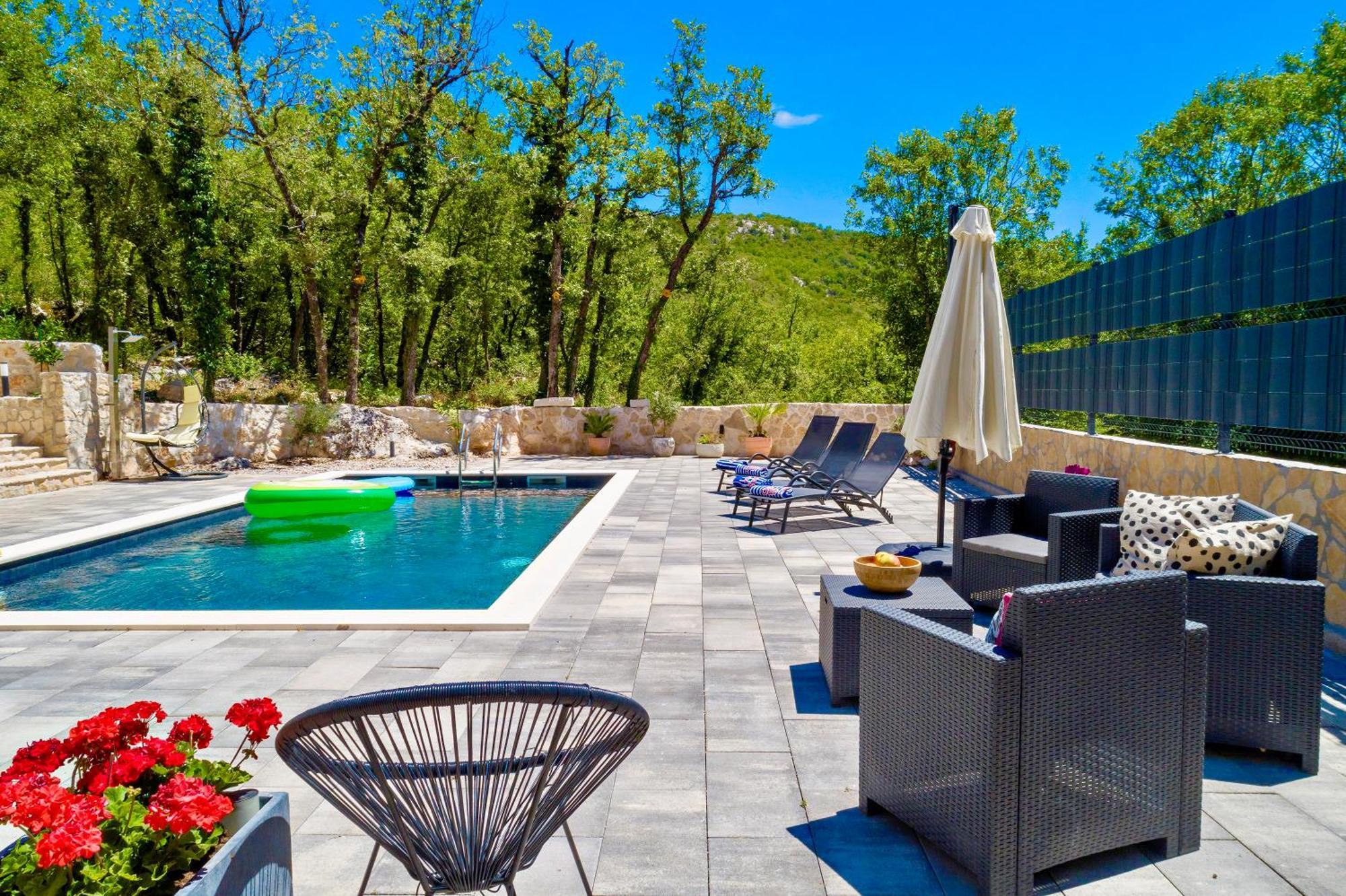 Luxury Villa Andrea Vrzika In Forest Near The Sea Zagvozd Exterior photo